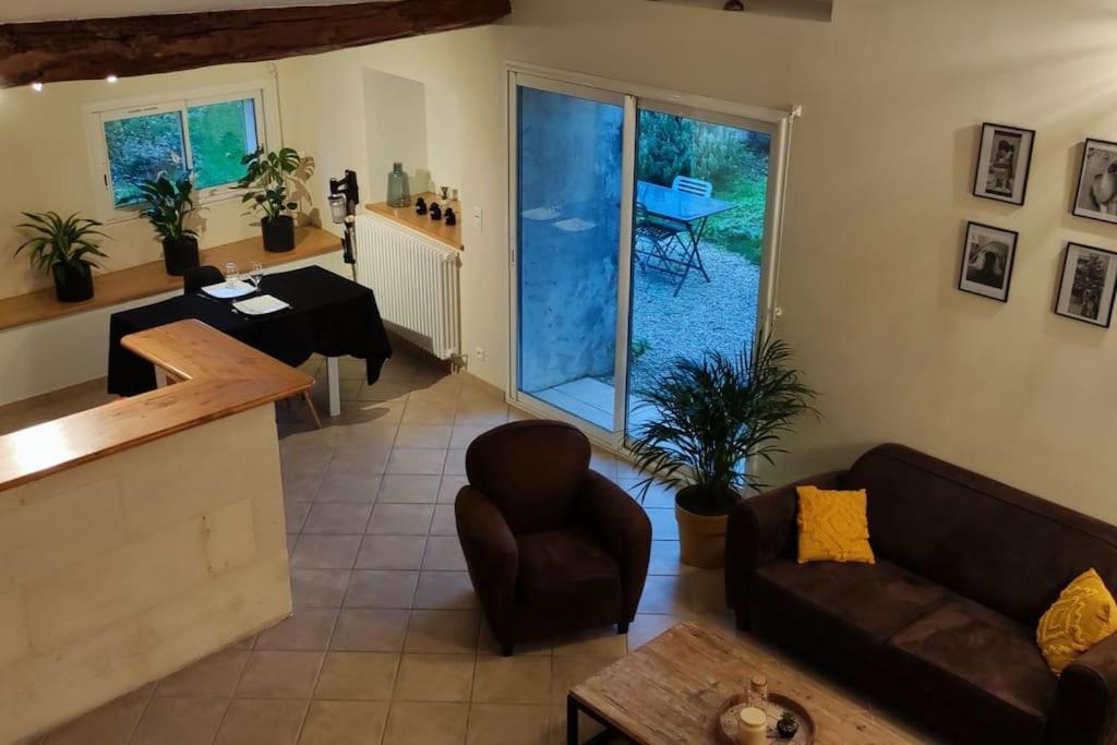 La Patte Charentaise Parking Gratuit Le Calme En Saintes