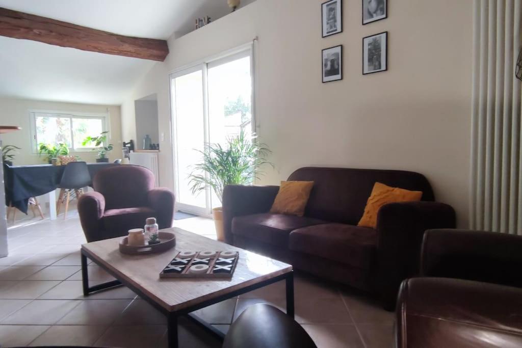 Holiday home La Patte Charentaise Parking Gratuit Le Calme En *
